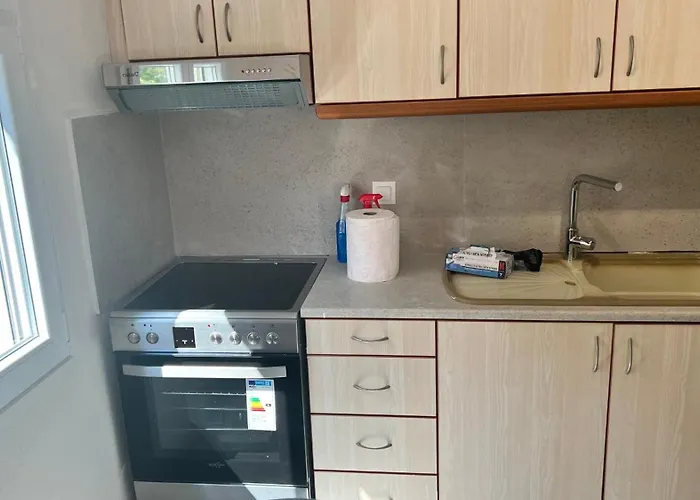 Getaway * Nea Iraklia