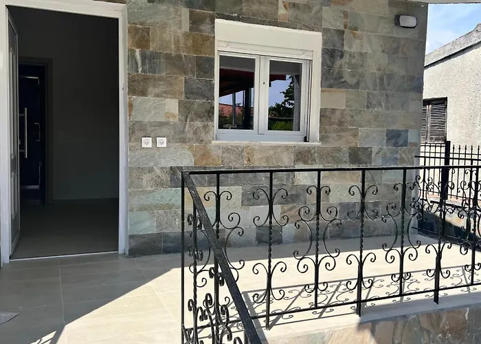 Getaway * Nea Iraklia